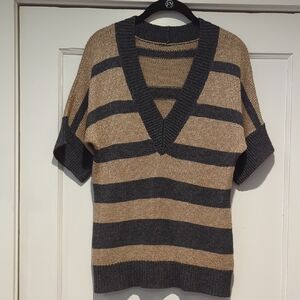 Deep V Short Dolman Sleeved Striped Sweater Camel And Gray Size Small